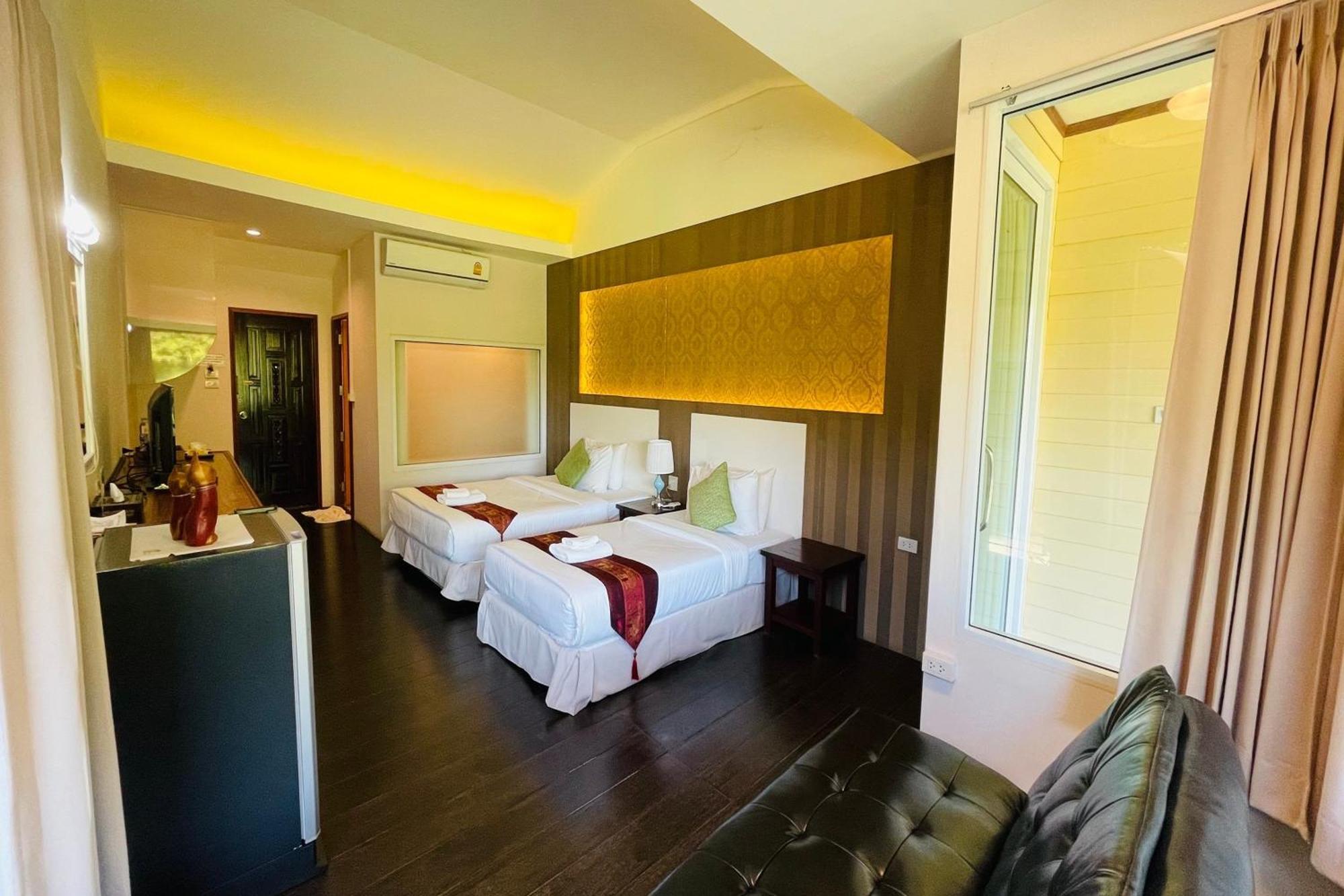 Baan Rim Kwai Paerimnam Resort Kanchanaburi Bagian luar foto