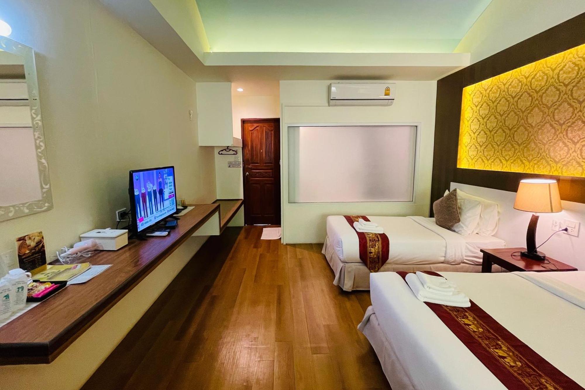 Baan Rim Kwai Paerimnam Resort Kanchanaburi Bagian luar foto