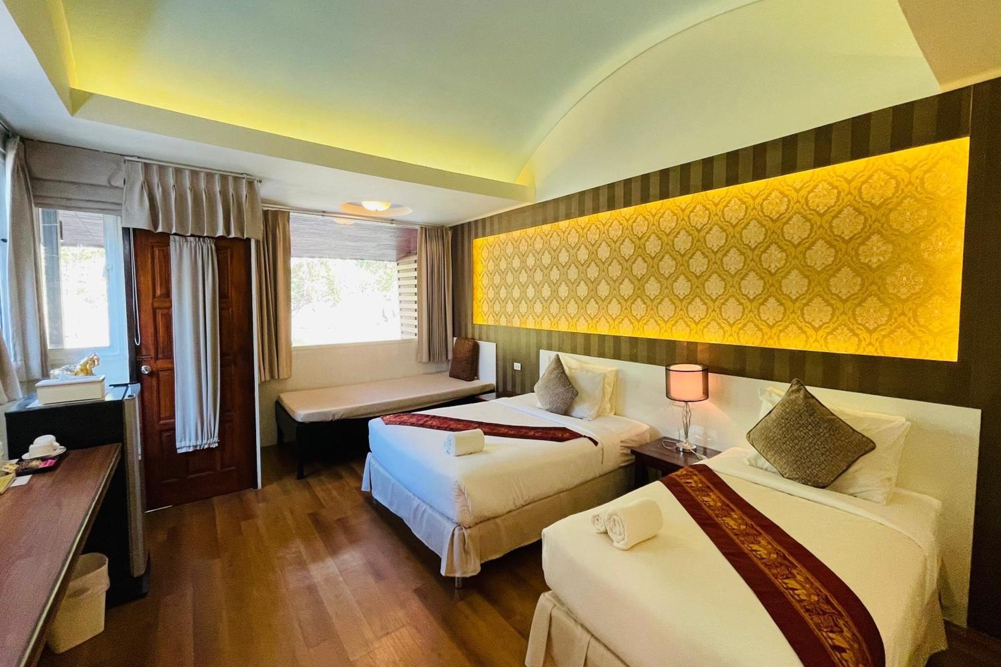Baan Rim Kwai Paerimnam Resort Kanchanaburi Bagian luar foto