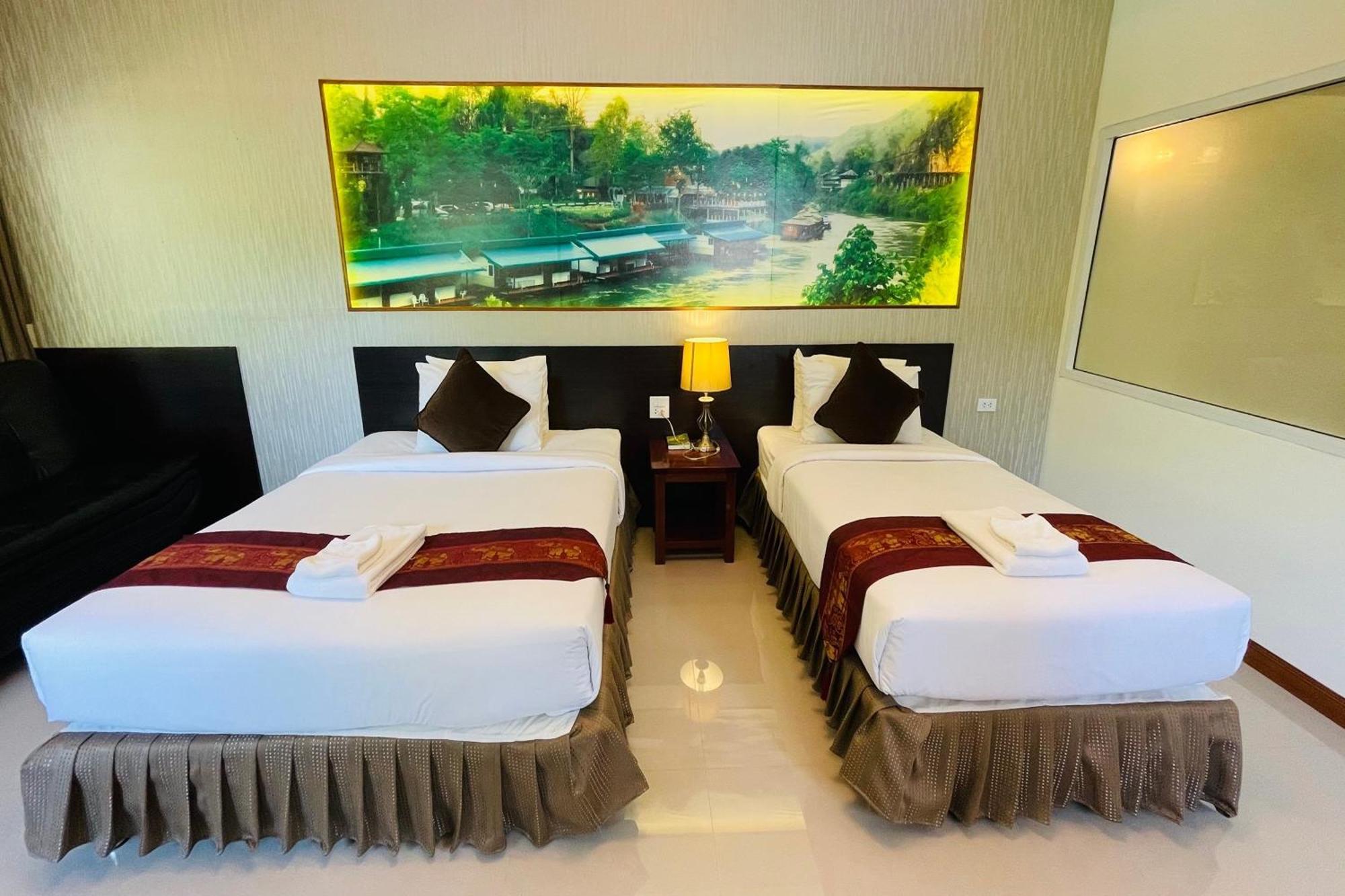 Baan Rim Kwai Paerimnam Resort Kanchanaburi Bagian luar foto