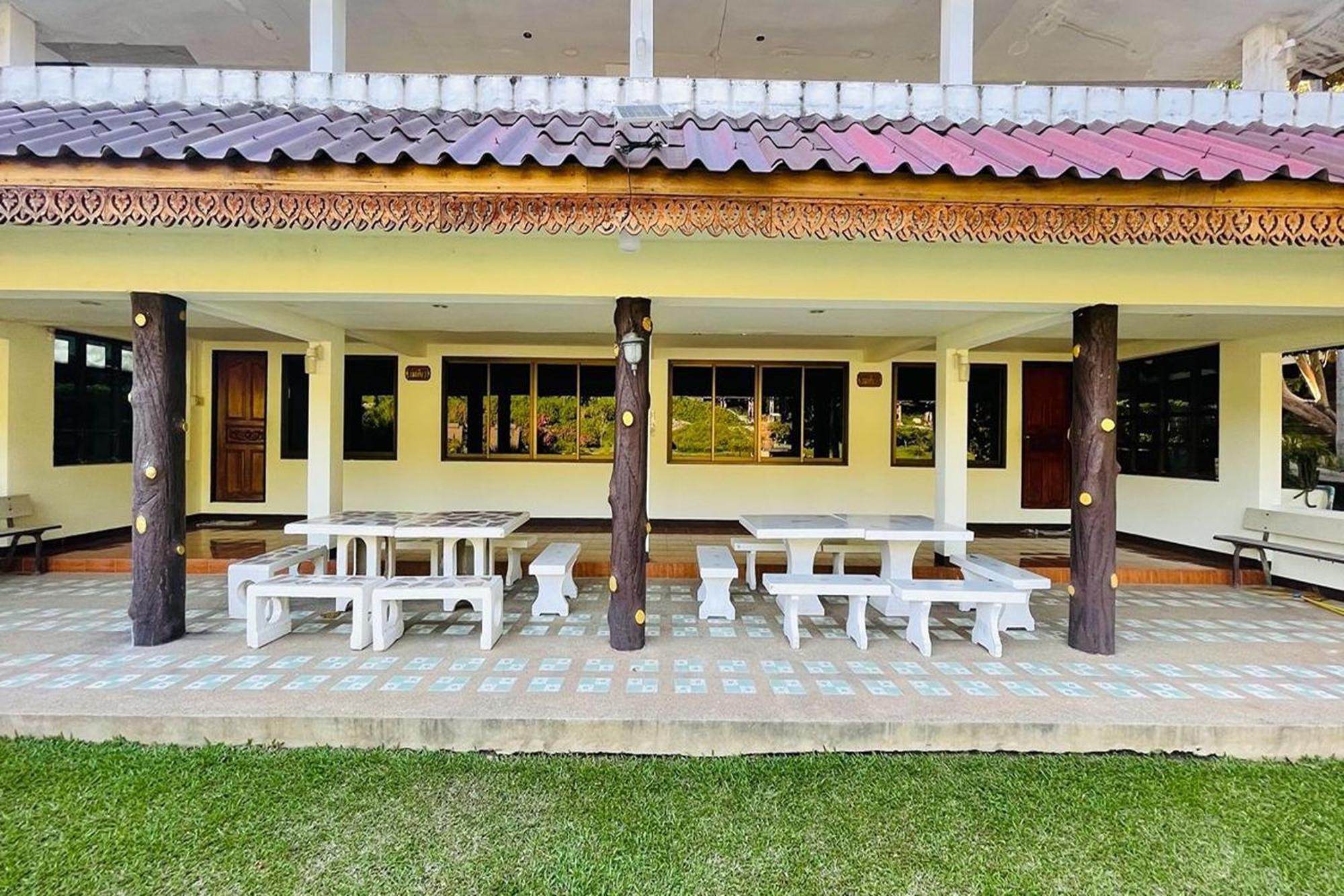 Baan Rim Kwai Paerimnam Resort Kanchanaburi Bagian luar foto